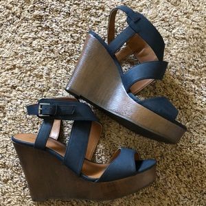 Navy blue wedges